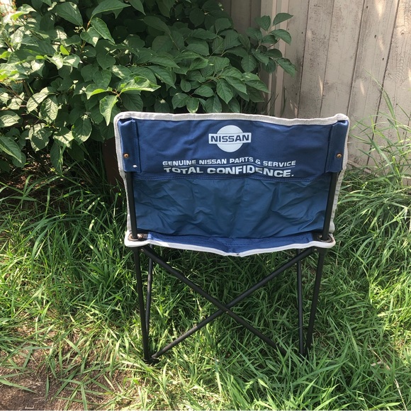 “Nissan Genuine Parts And Service Total Confidence” Folding Chair With Bag. - Picture 3 of 8